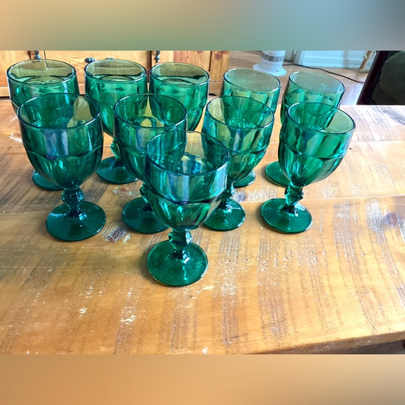 Set of 10 Libby Duratuff Juniper Dark Green Gibaltrar Goblets - Picture 1 of 2